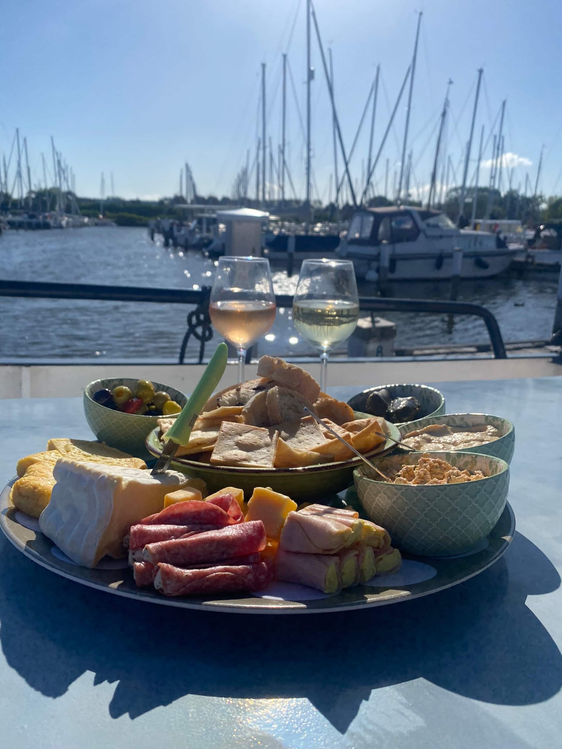Norderney in de haven van Monnickendam